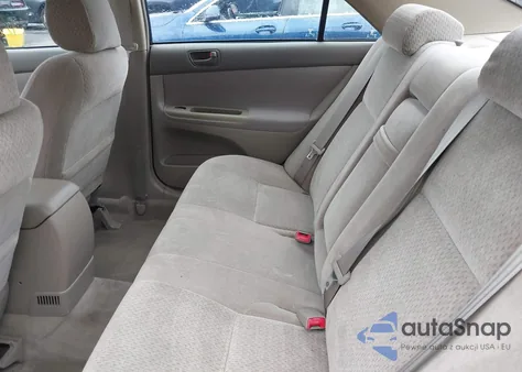 2002 Toyota Camry Le/Xle/Se из США, поврежденный, VIN 4T1BF32K22U527035